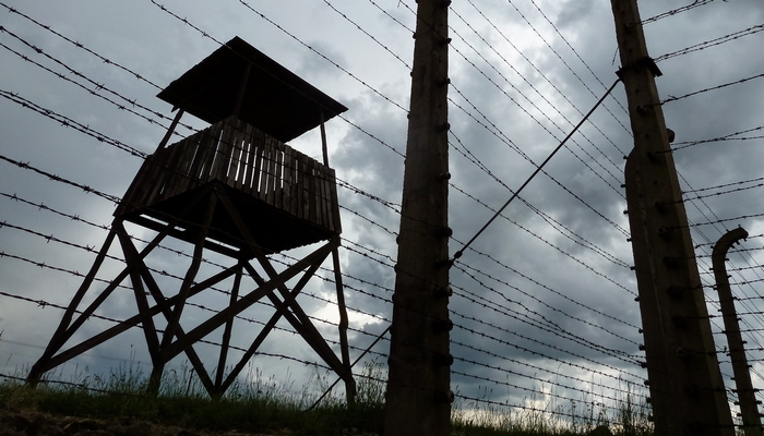 Birkenau-guard-post